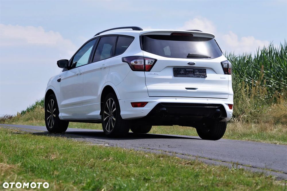 Ford Kuga - 11