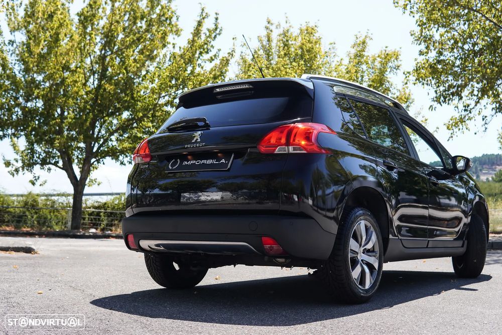 Peugeot 2008 PureTech 82 Style - 16