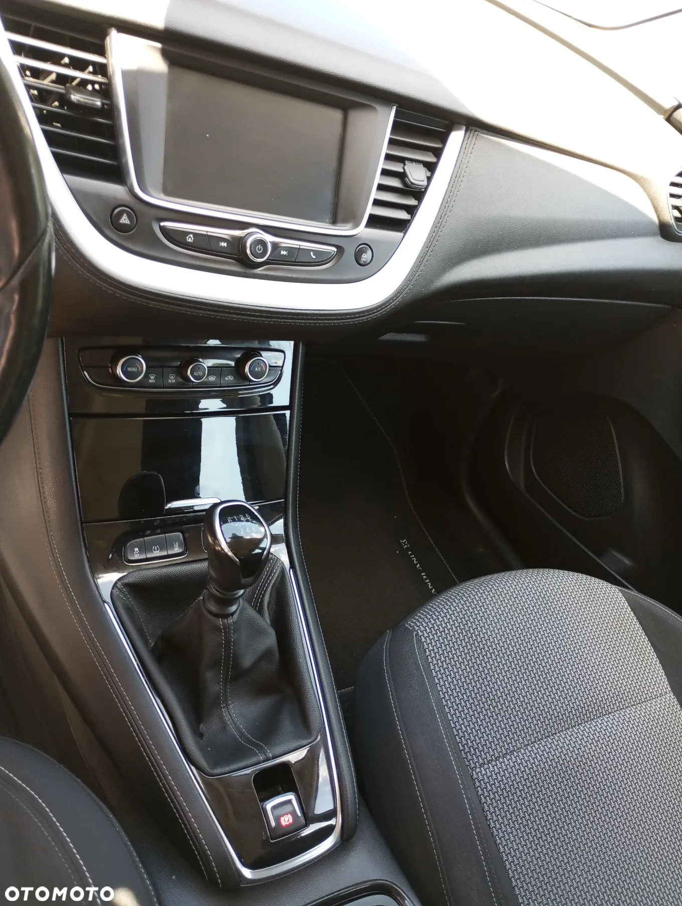 Opel Grandland X 1.6 CDTI Innovation S&S - 11
