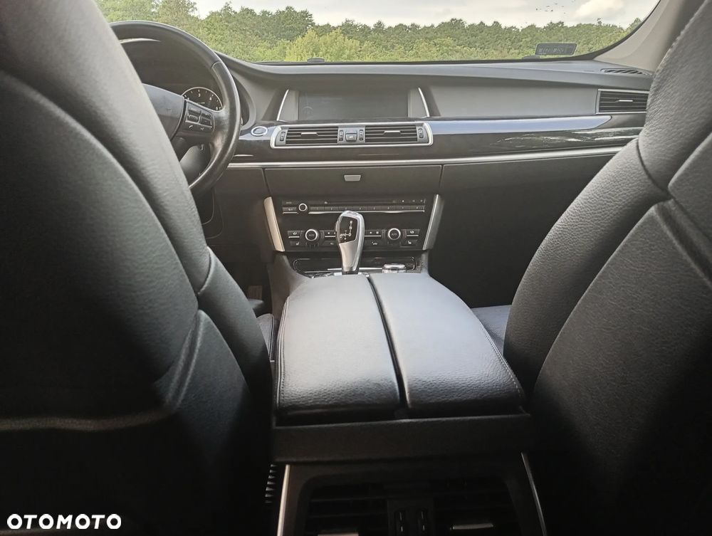 BMW Seria 5 535d - 19