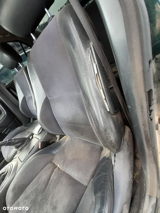 Fotele Kanapa Środek Lexus Is 200 - 3