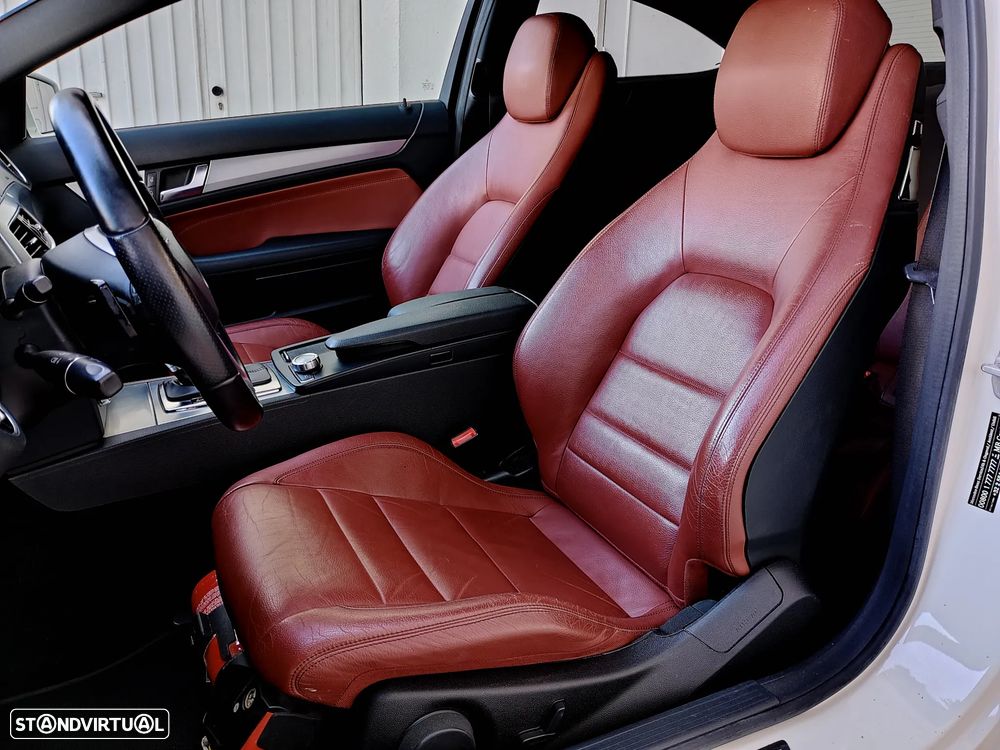 Mercedes-Benz C 220 (BlueTEC) d BlueEFFICIENCY Edition 7G-TRONIC Avantgarde - 26