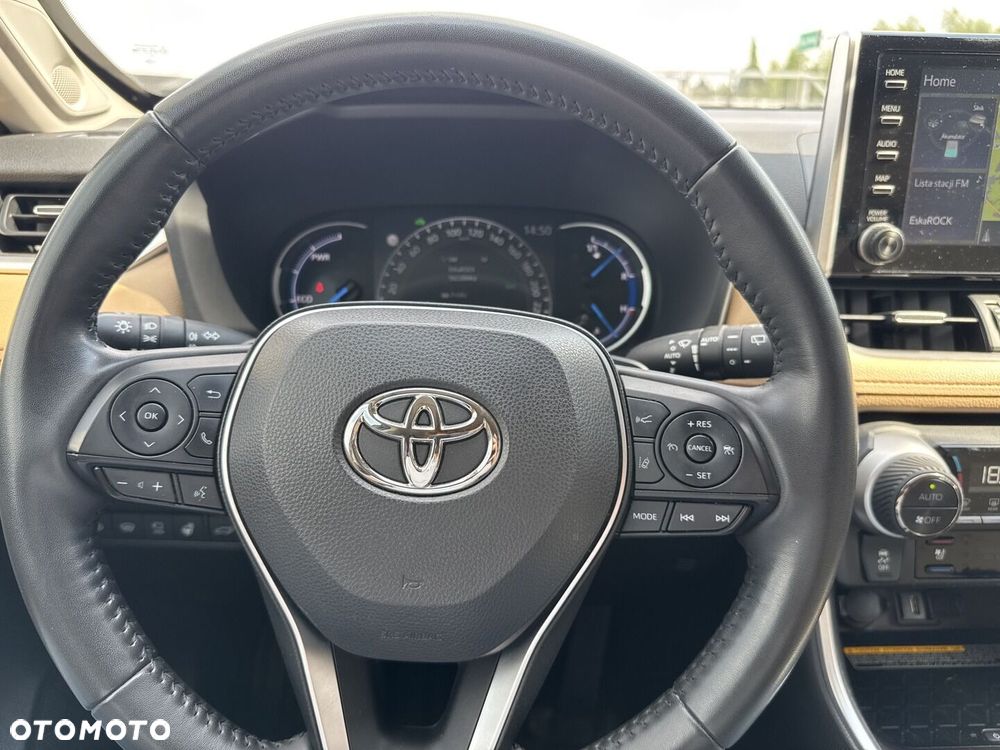 Toyota RAV4 - 18