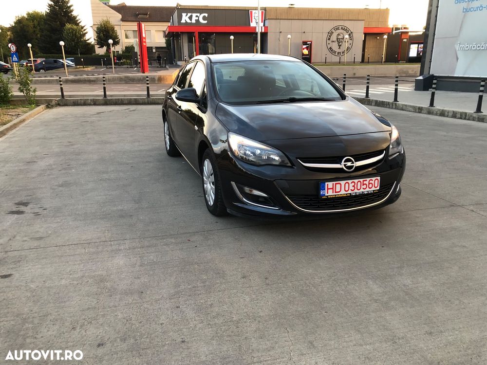 Opel Astra 1.4 Turbo ECOTEC Selection - 3