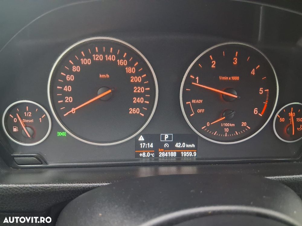 BMW Seria 3 318d Aut. - 6