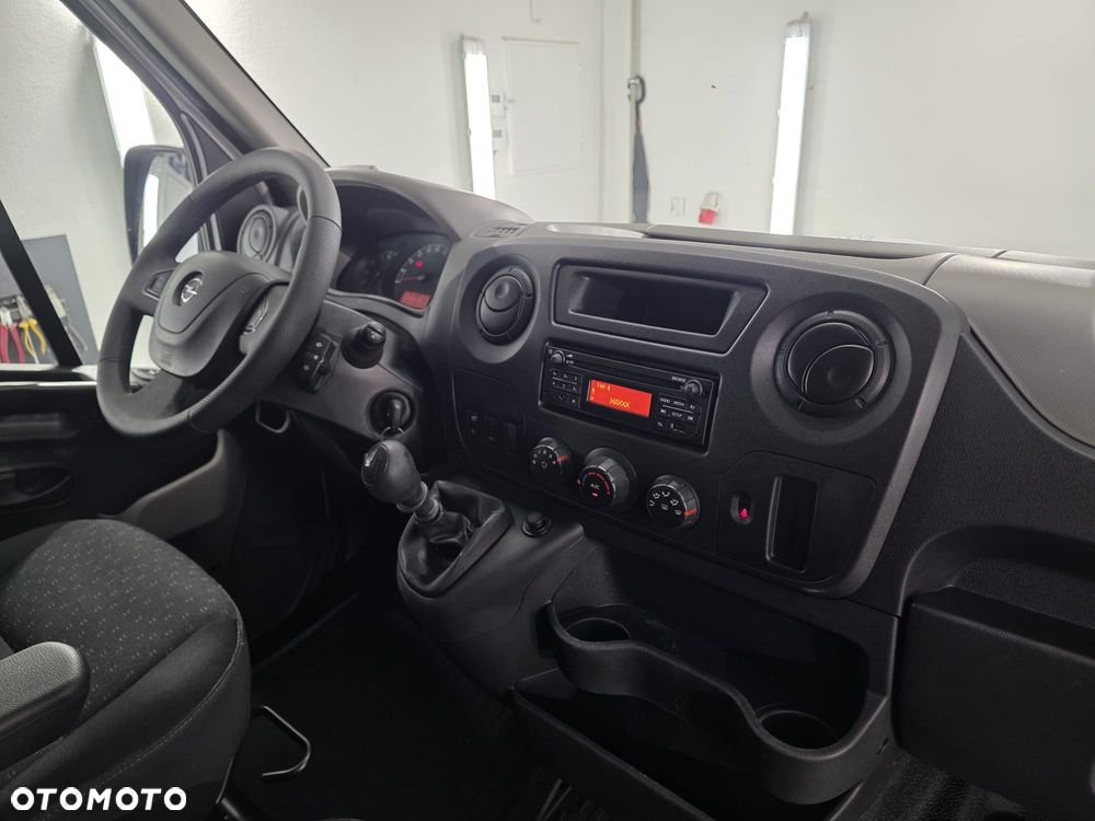 Opel MOVANO - 25