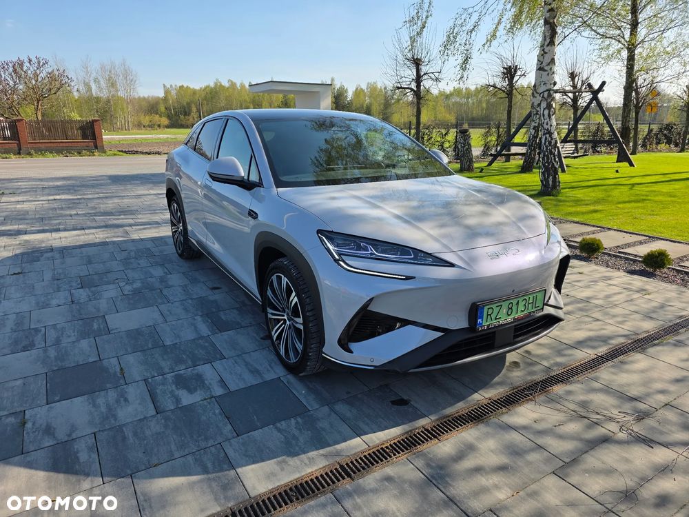 BYD Sealion 7 - 10