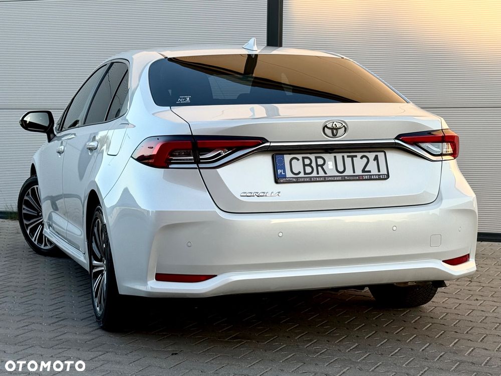 Toyota Corolla - 22