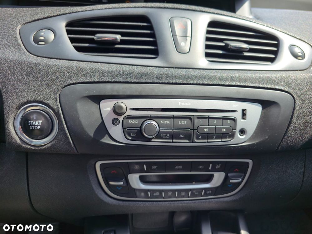 Renault Grand Scenic - 11