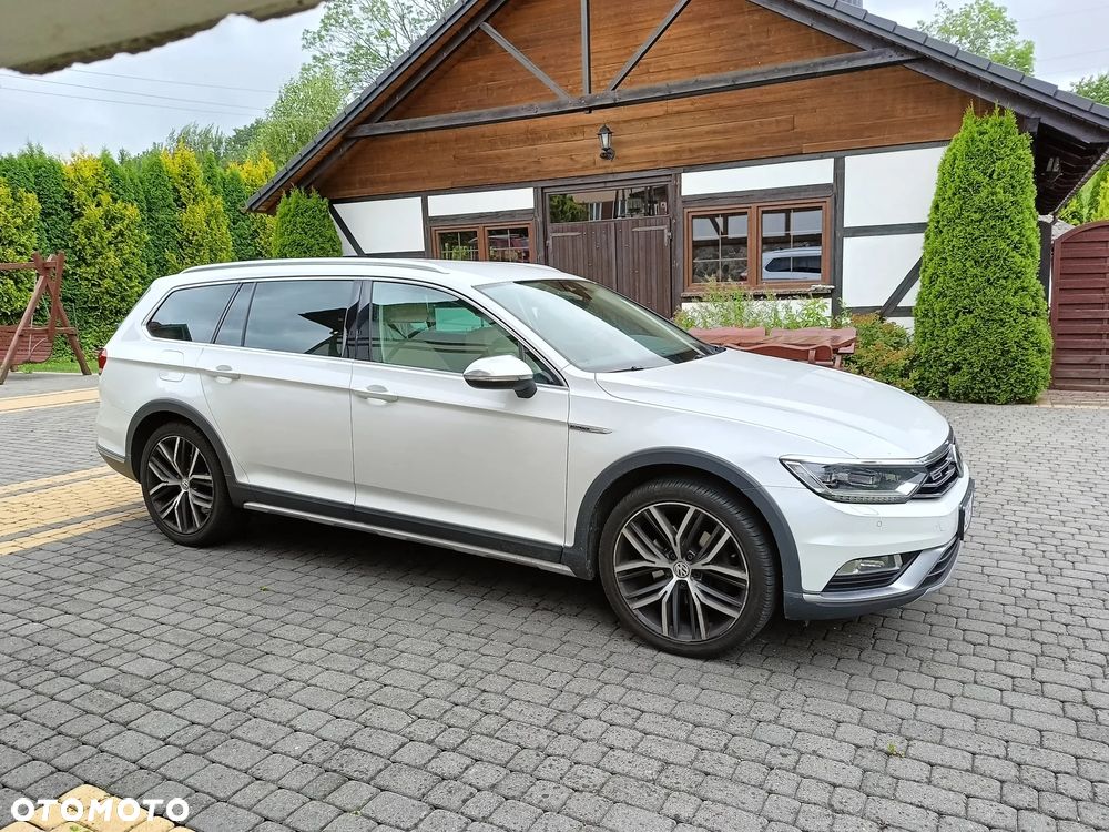 Volkswagen Passat Alltrack 2.0 TDI SCR 4Mot DSG - 1