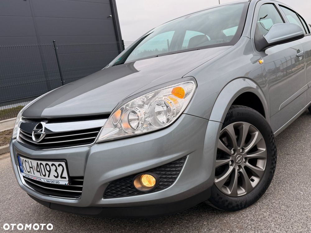 Opel Astra 1.6 Edition - 3