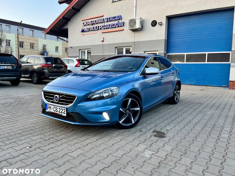 Volvo V40 T2 RDesign - 1