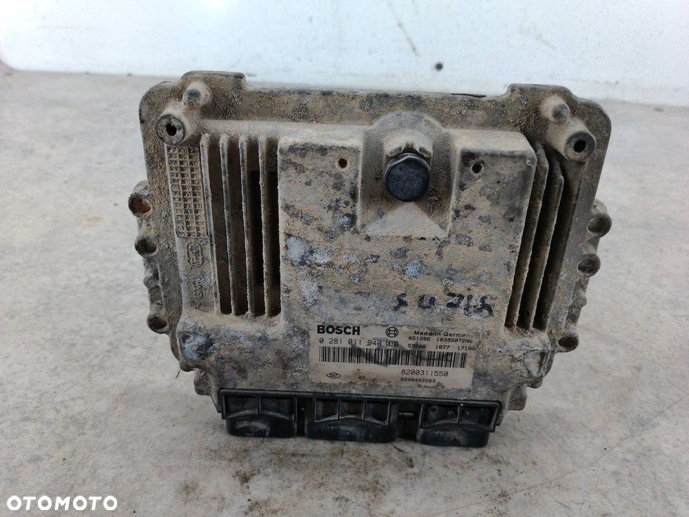 KOMPUTER, STEROWNIK OPEL MOVANO A 8200311550 0281011940  BOSCH 2.5 CDTI - 2