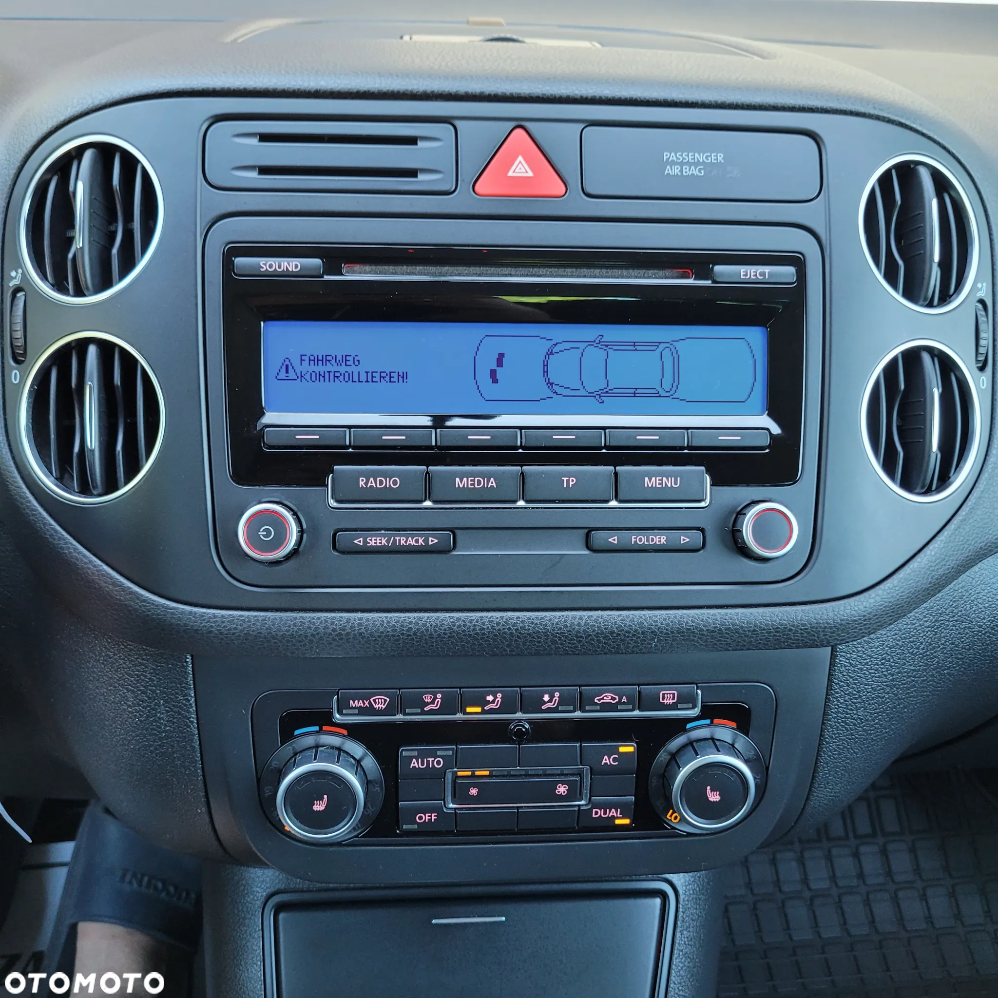 Volkswagen Golf Plus 1.6 TDI DPF Team - 23