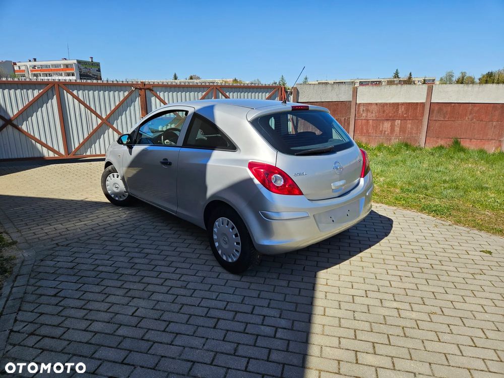 Opel Corsa - 7