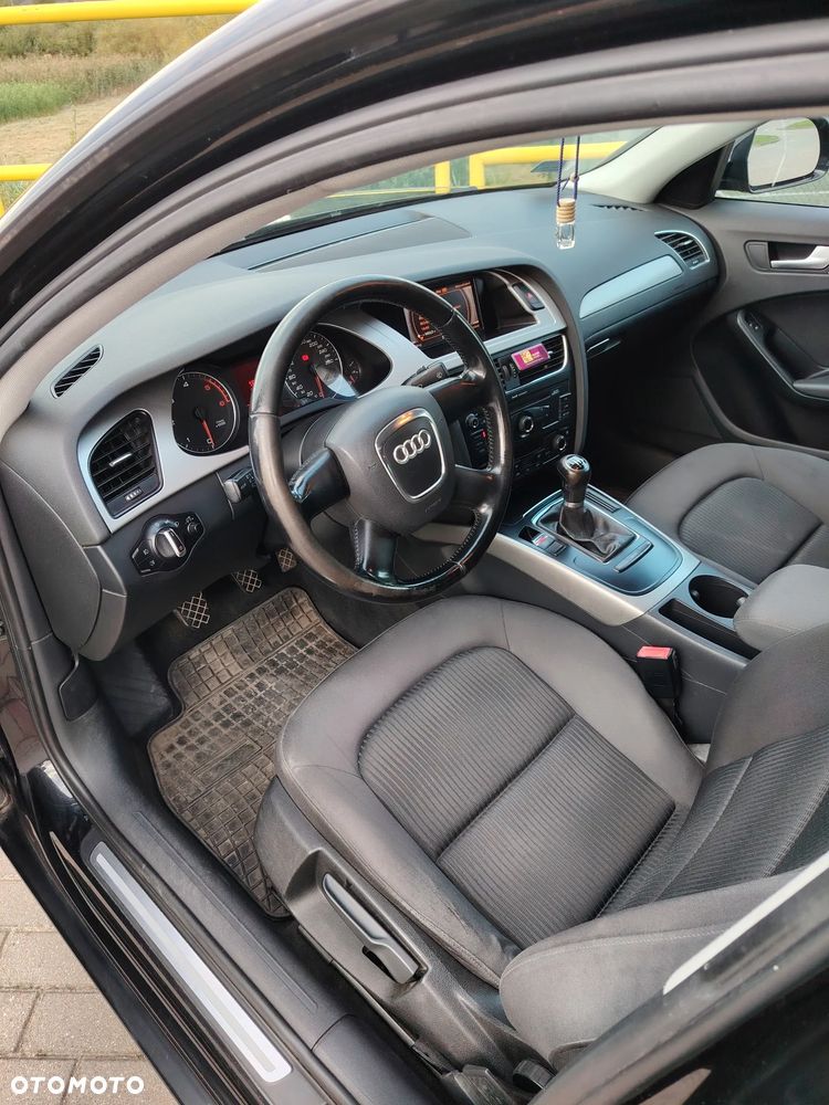 Audi A4 Limousine 2.0 TDI - 3