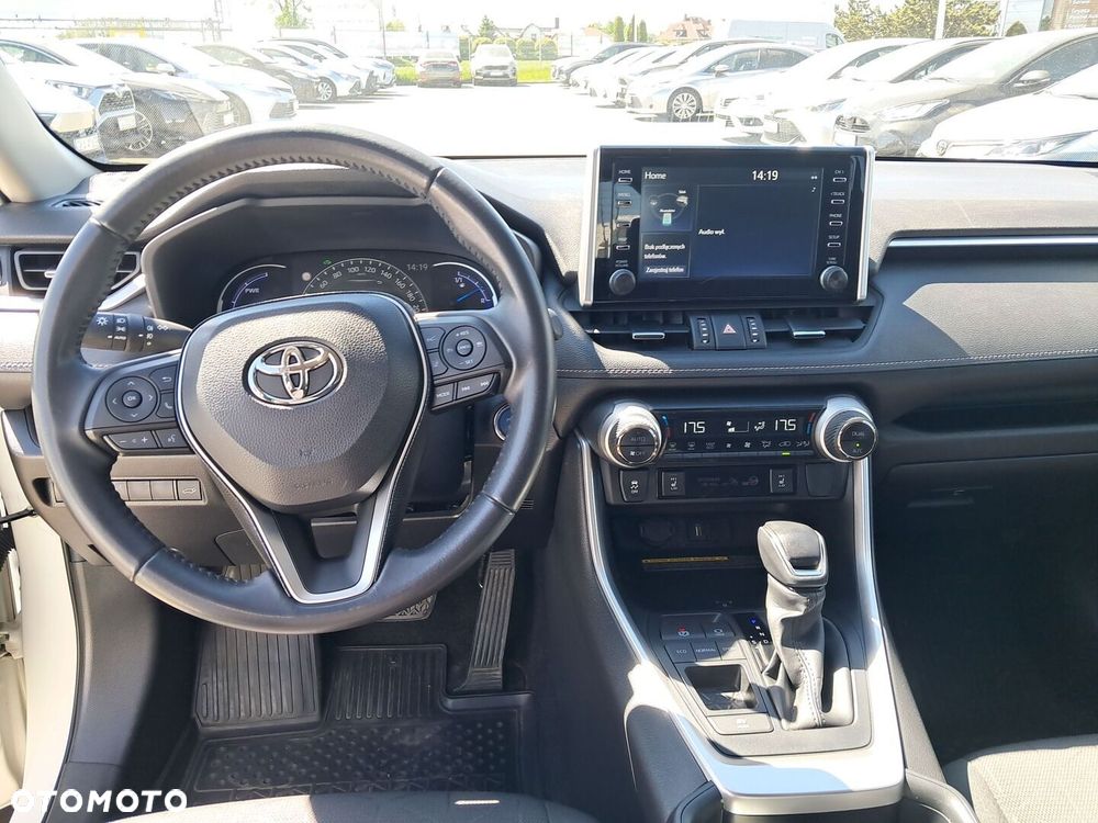 Toyota RAV4 2.5 Hybrid Comfort 4x2 - 18