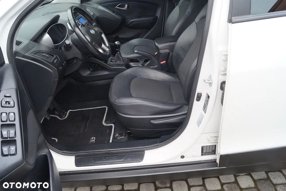 Hyundai ix35 1.6 2WD blue Comfort - 19