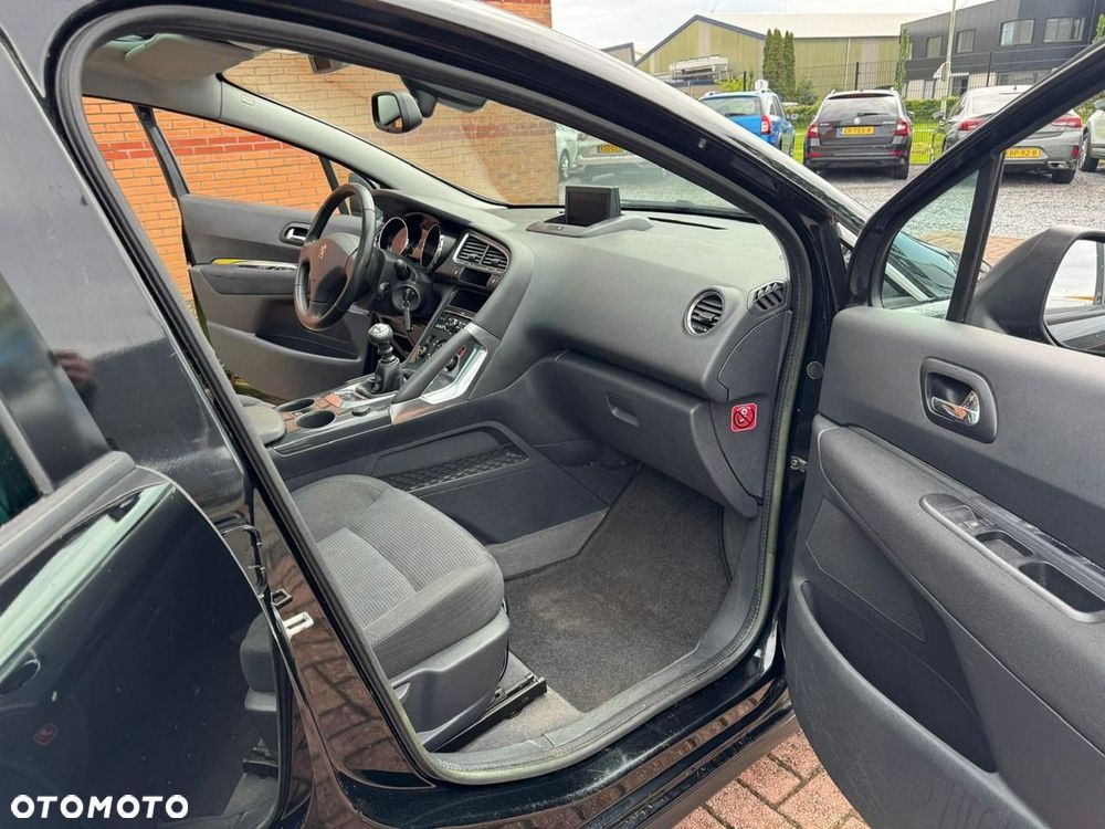 Peugeot 3008 - 22