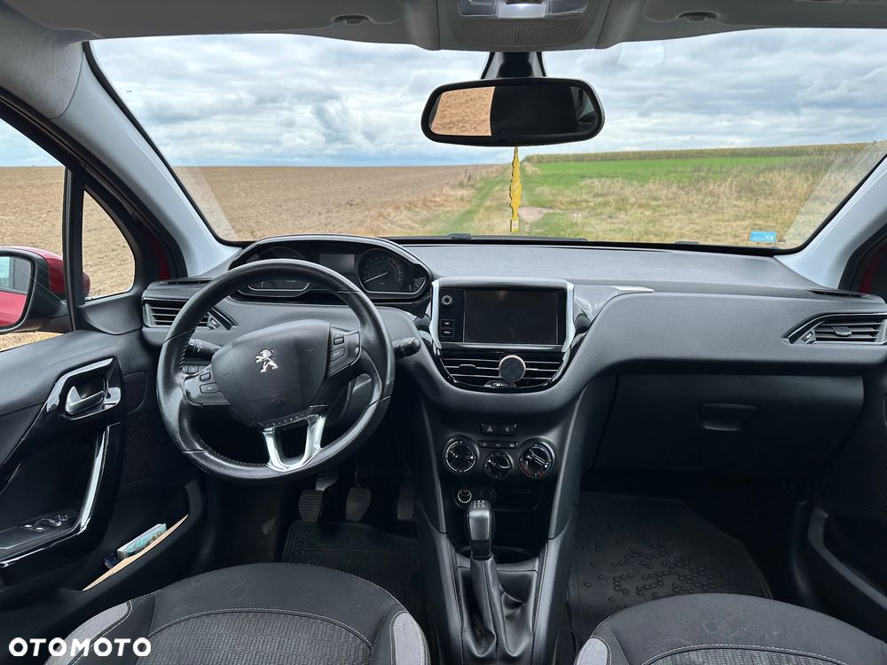 Peugeot 208 1.2 PureTech Active - 10