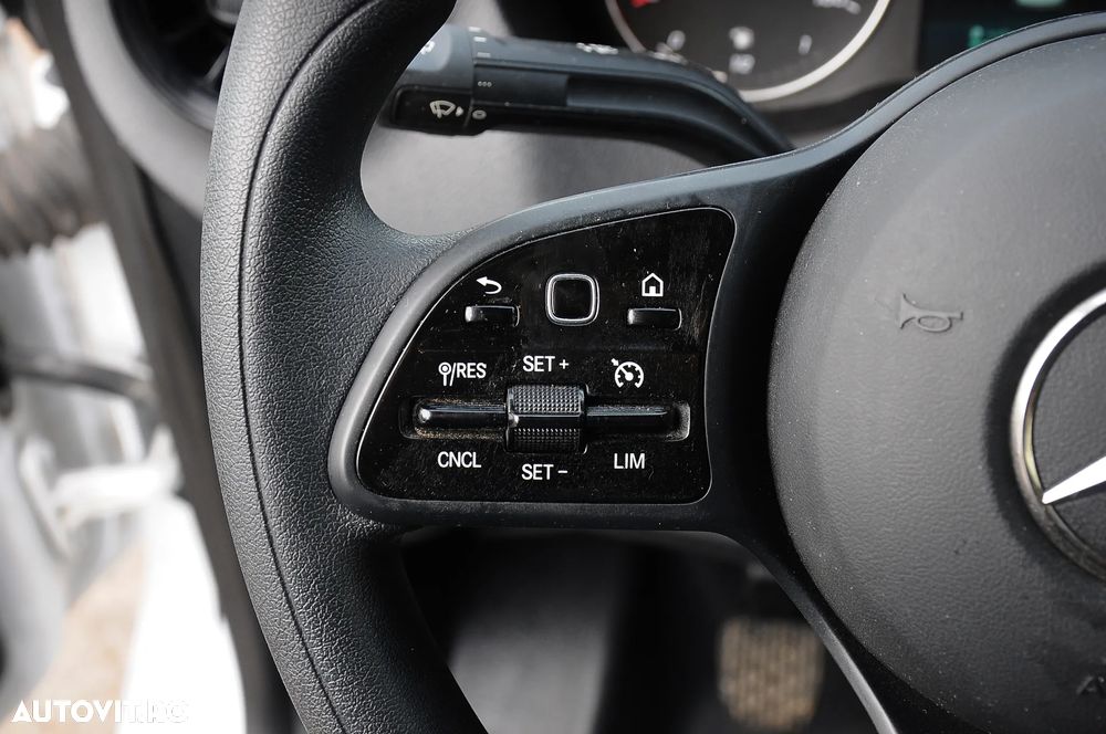 Mercedes-Benz Sprinter 317 CDI 170CP L3H2 RWD 6MT - 11