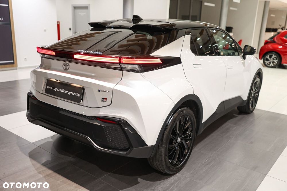 Toyota C-HR - 38