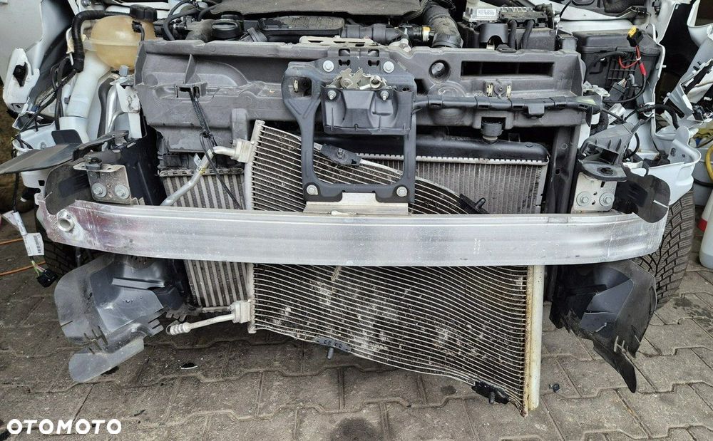 Peugeot 2008 PureTech 110 Stop&Start Allure - 21