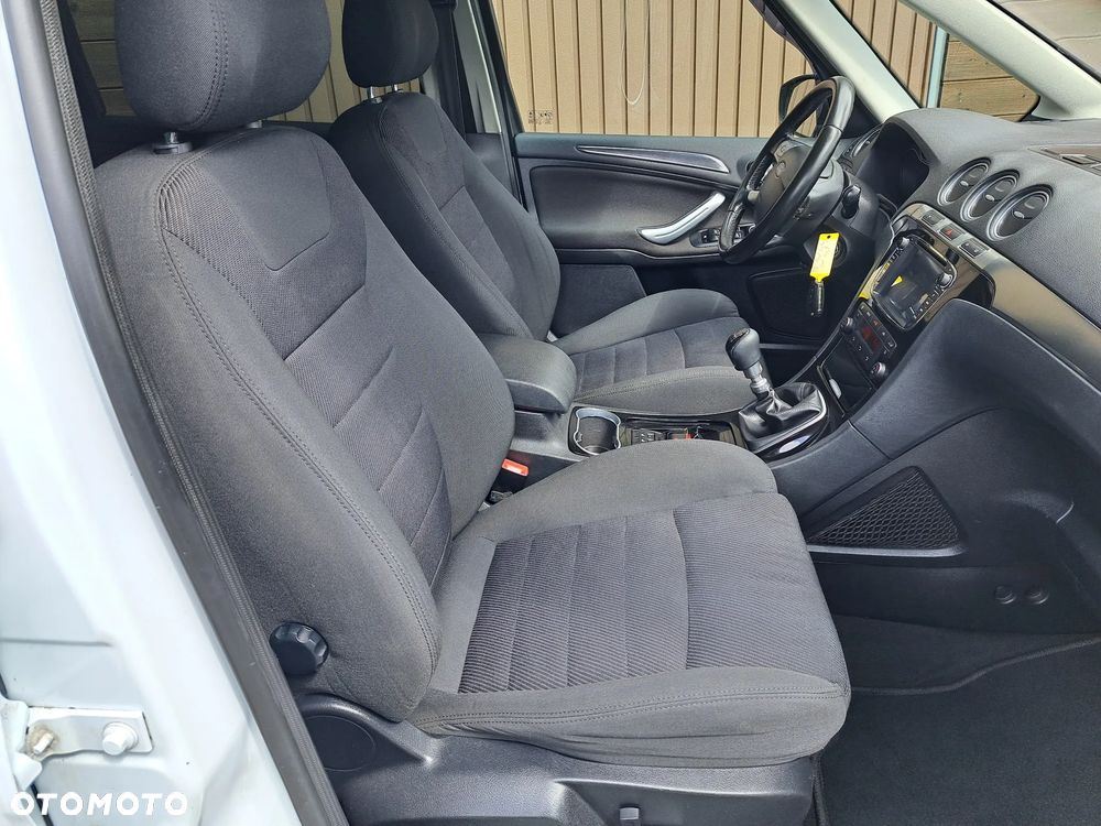 Ford Galaxy 2.0 TDCi Titanium - 20