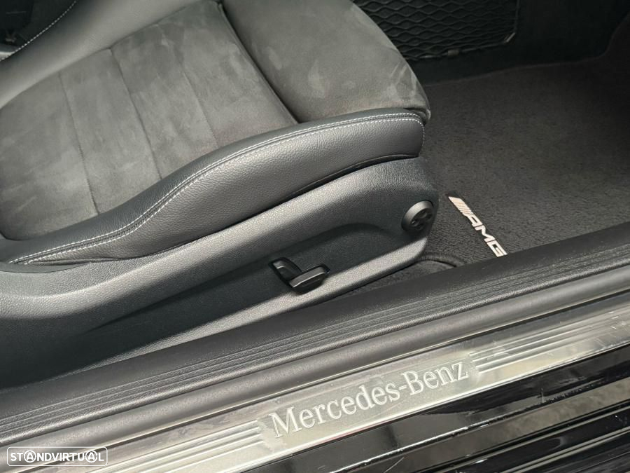 Mercedes-Benz E 220 d AMG Line - 52