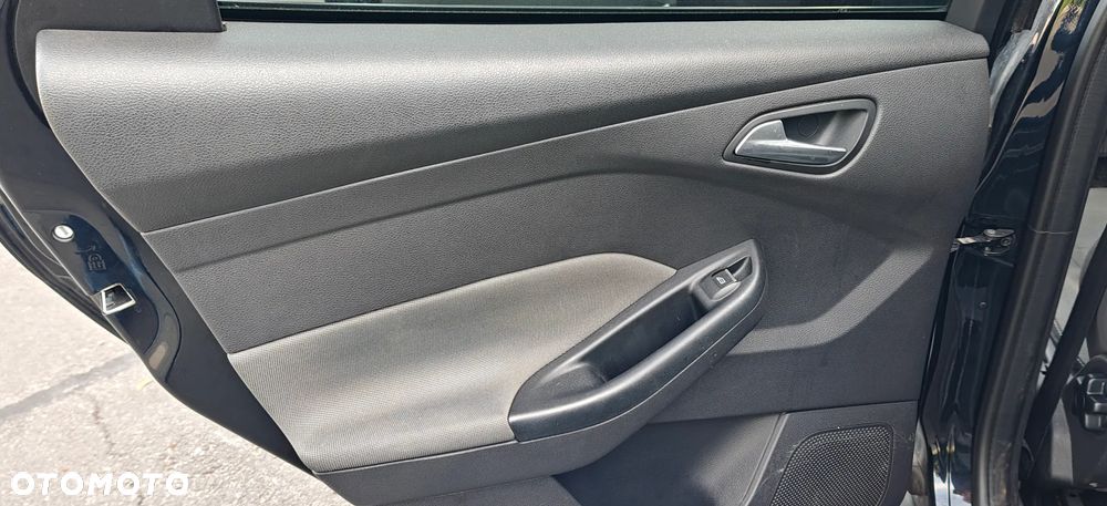 Ford Focus - 15