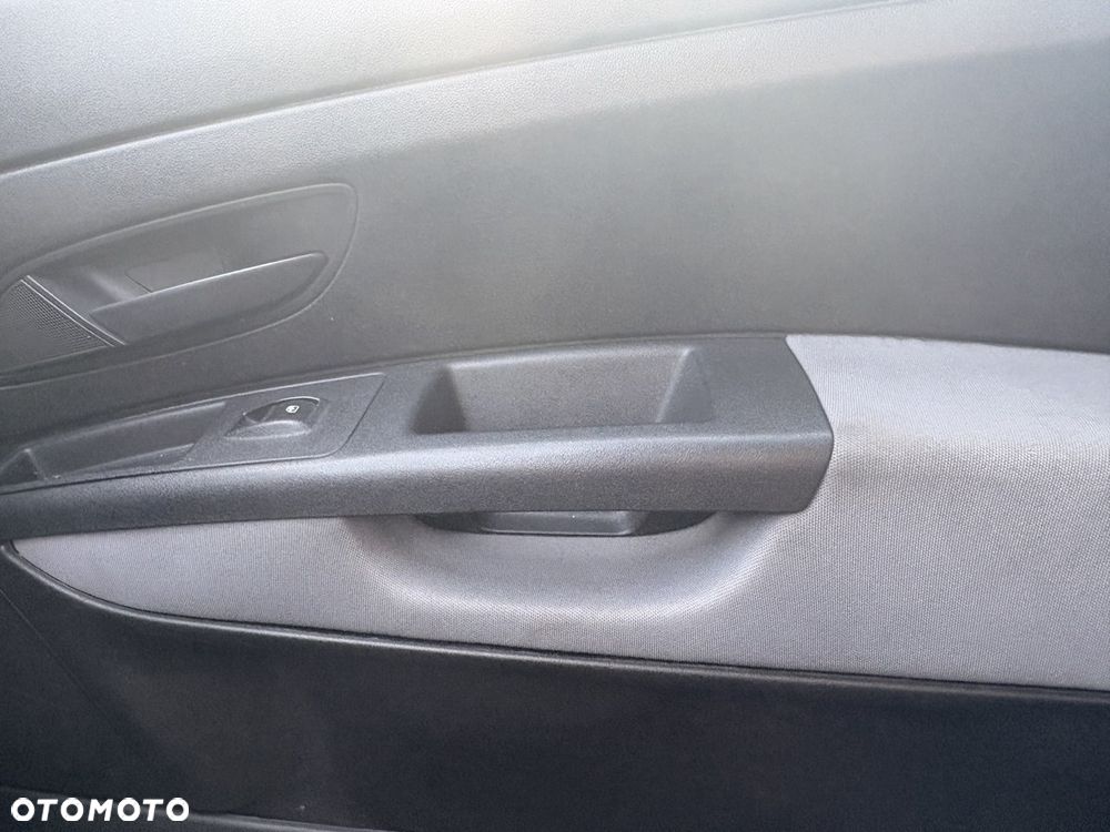 Fiat Punto - 8