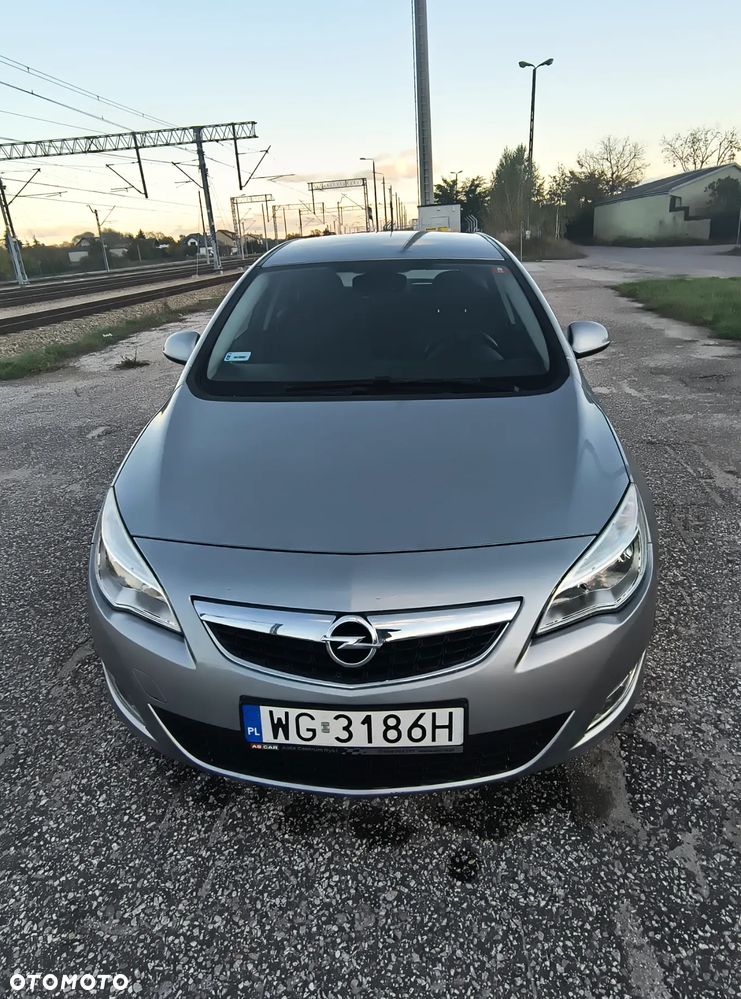 Opel Astra - 2