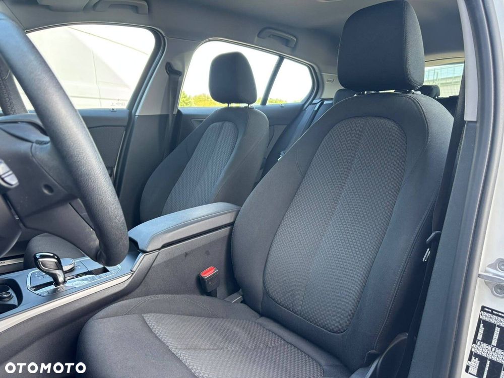 BMW Seria 1 118i Advantage - 12