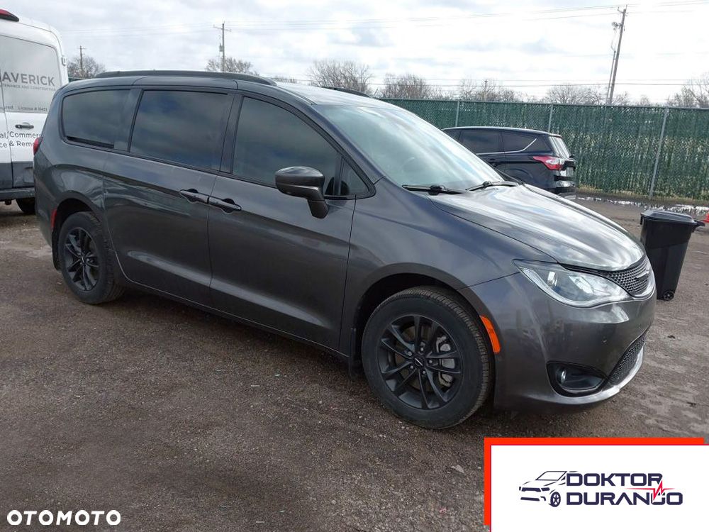 Chrysler Pacifica
