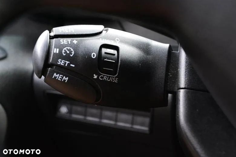 Peugeot Rifter 1.5 BlueHDI Active Pack S&S - 18