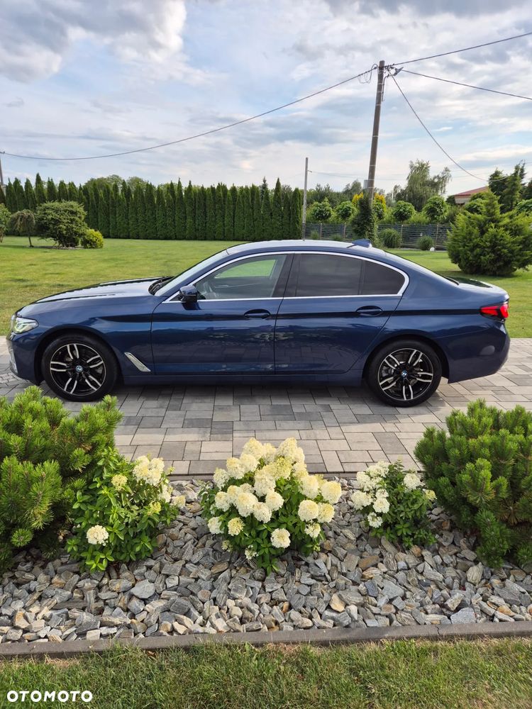 BMW Seria 5 520d xDrive Luxury Line - 10