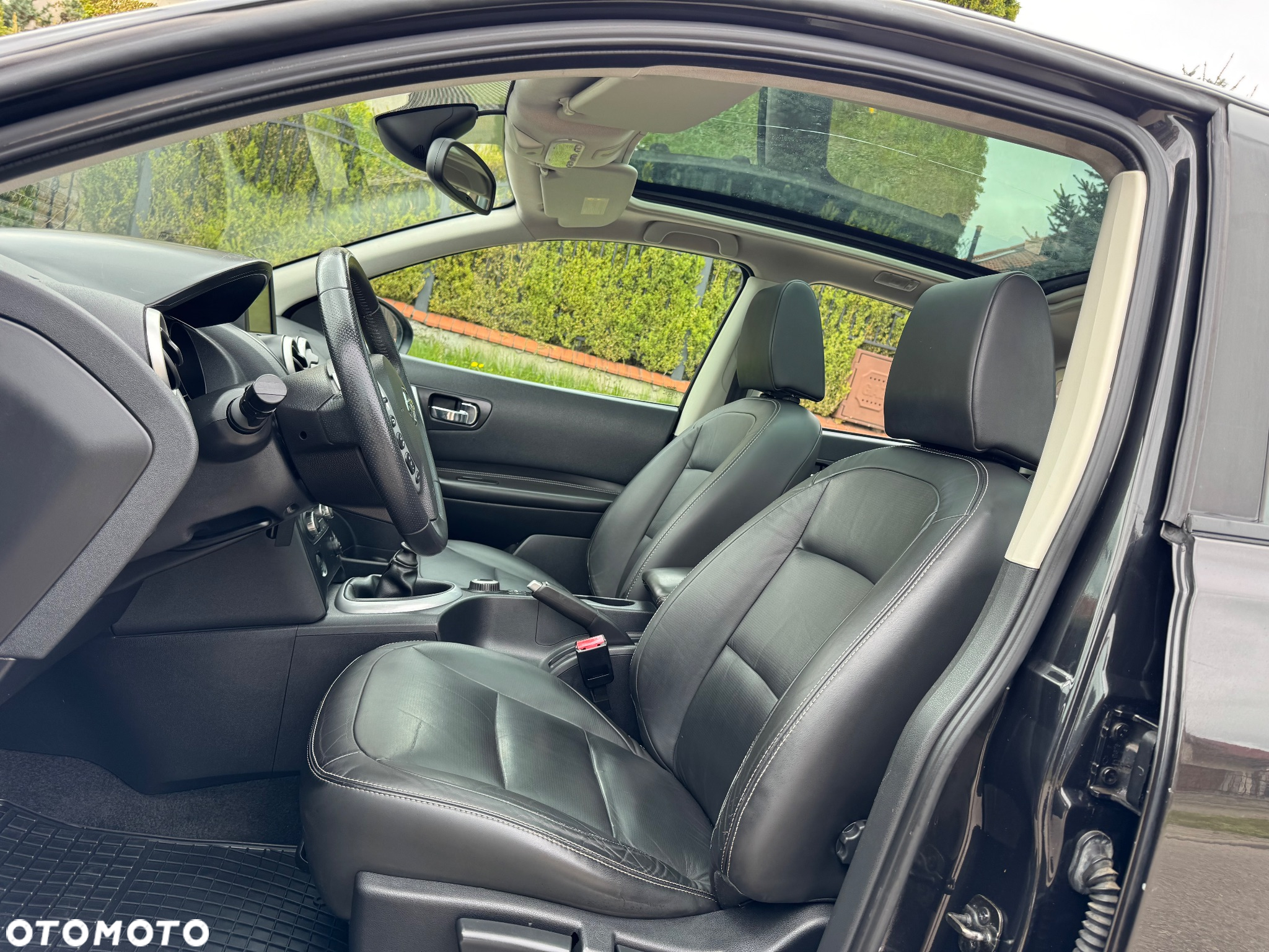 Nissan Qashqai 2.0 4x4 Tekna Premium - 8