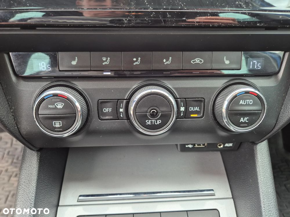 Skoda Octavia 1.4 TSI Ambition - 19