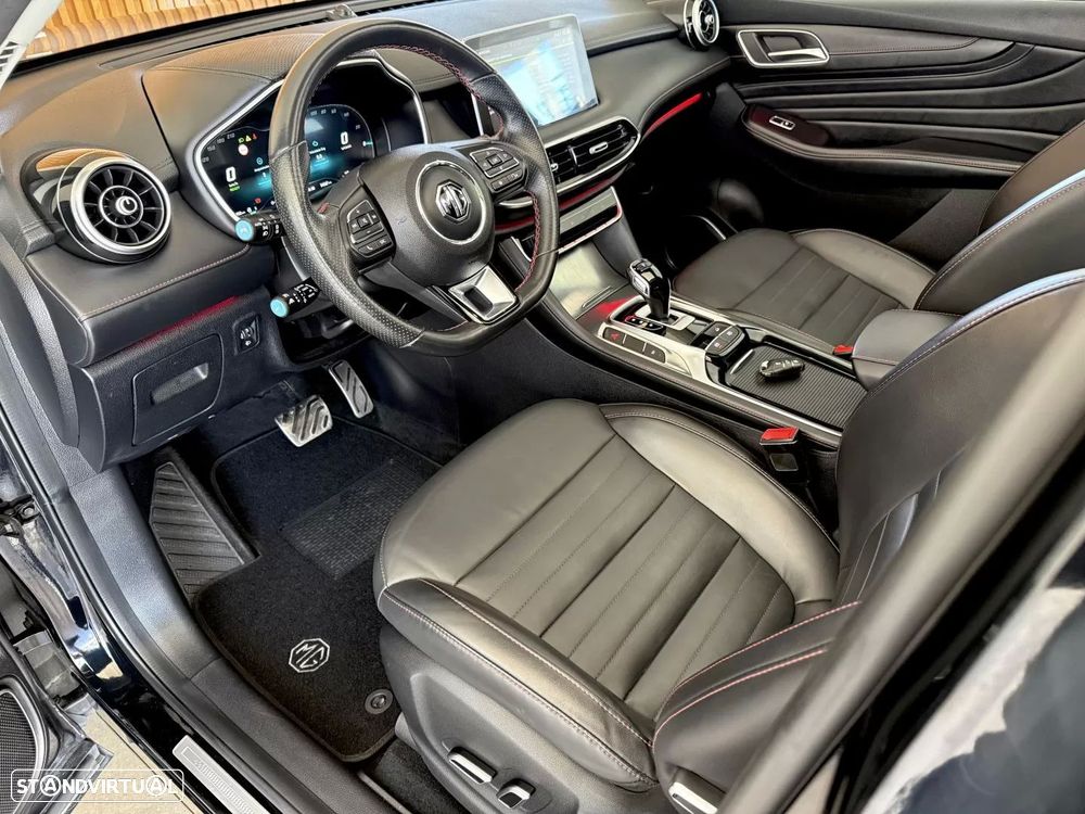 MG EHS 1.5 T-GDI Plug-in Hybrid Luxury - 54