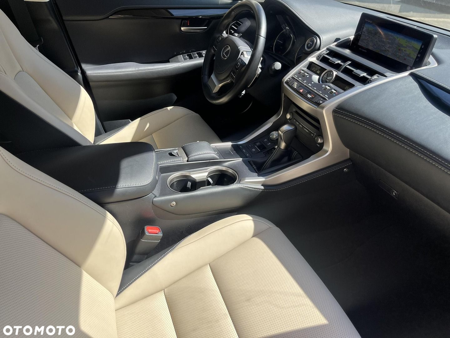 Lexus NX - 9