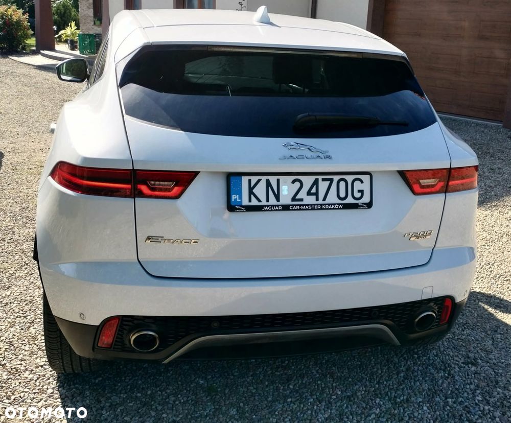 Jaguar E-Pace 2019 photo 5