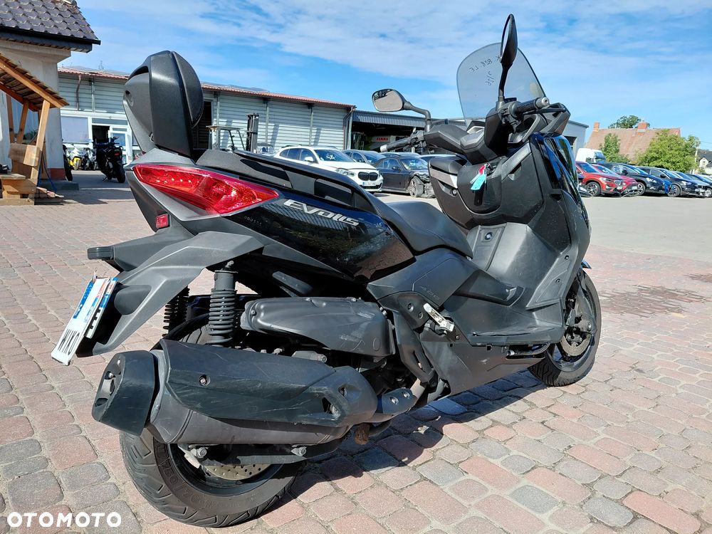 Yamaha X-max - 6