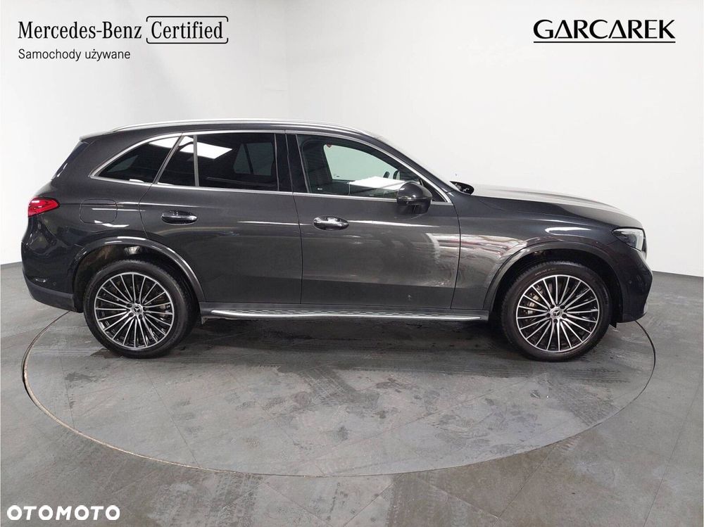 Mercedes-Benz GLC - 9