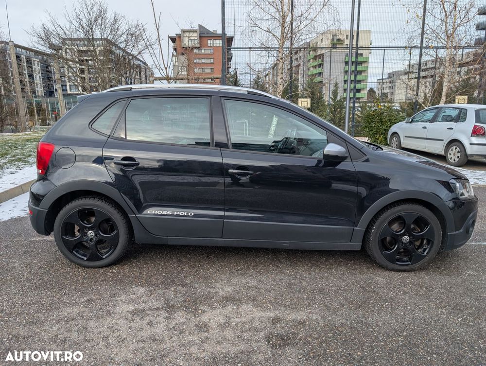 Volkswagen Polo 1.6 TDI CR DPF Highline - 4