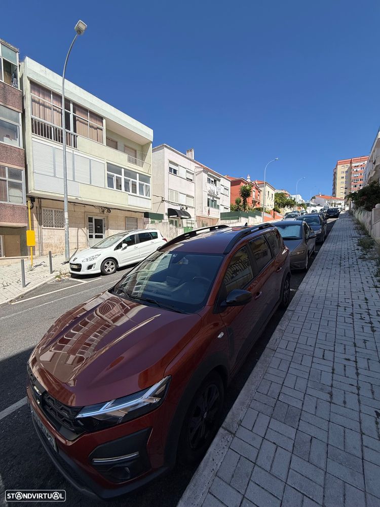 Dacia Jogger 1.0 ECO-G Extreme 7L Bi-Fuel - 1