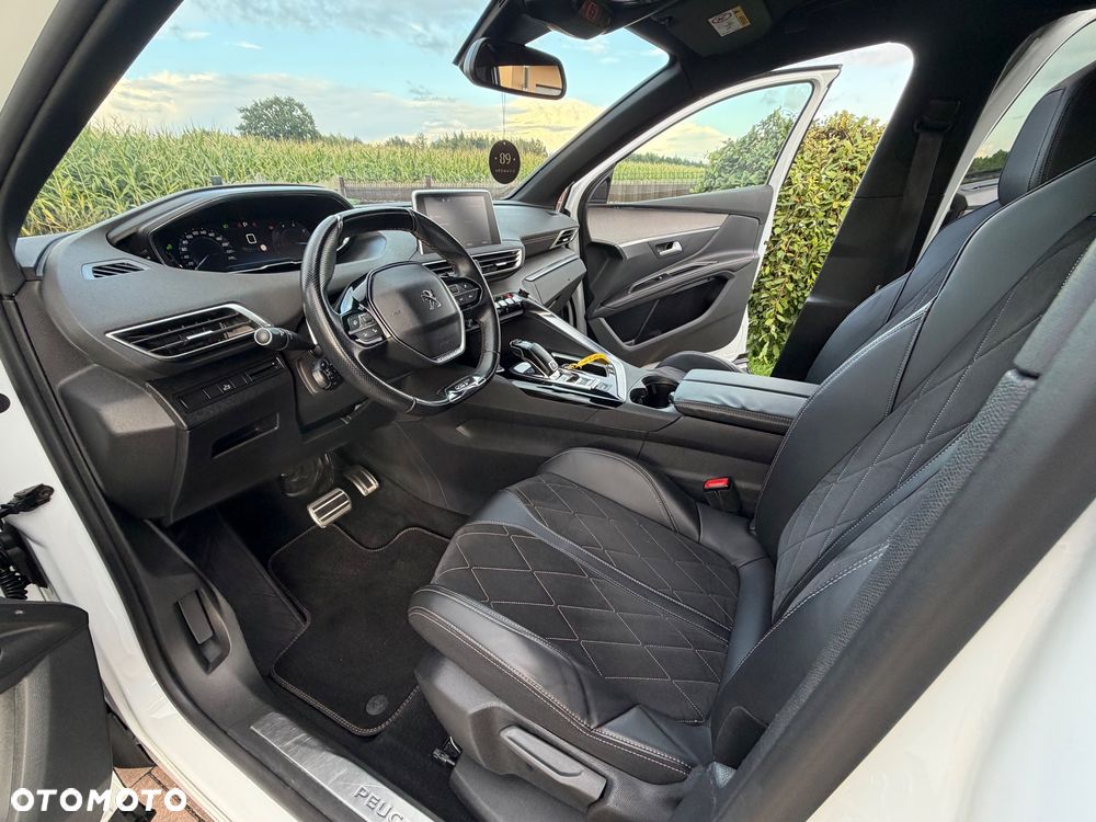 Peugeot 5008 - 29
