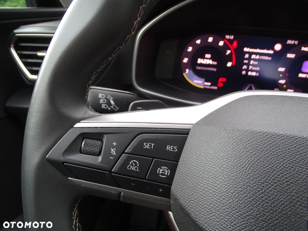 Seat Leon 1.5 eTSI Full LED DSG - 24