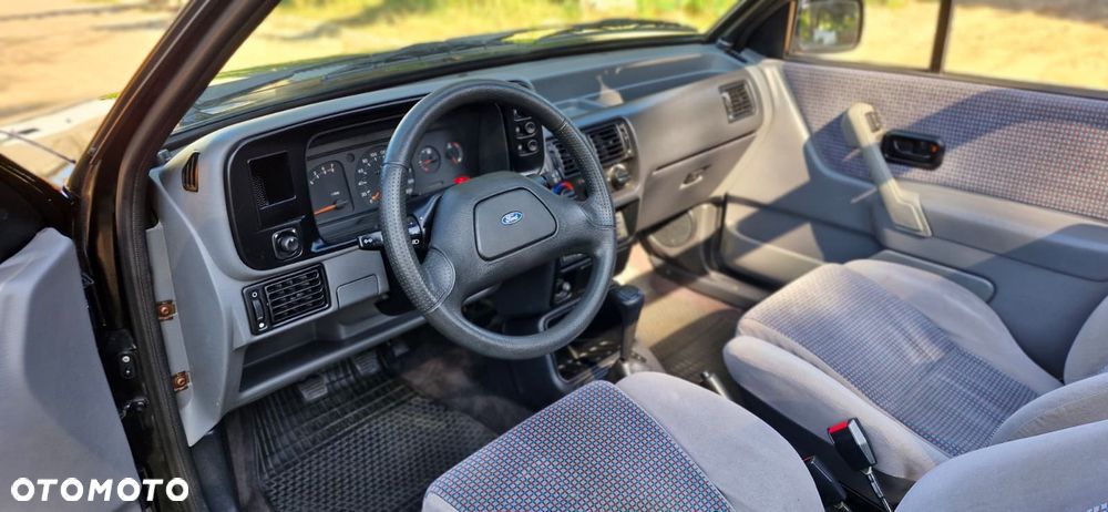 Ford Escort 1.6 CLX - 4
