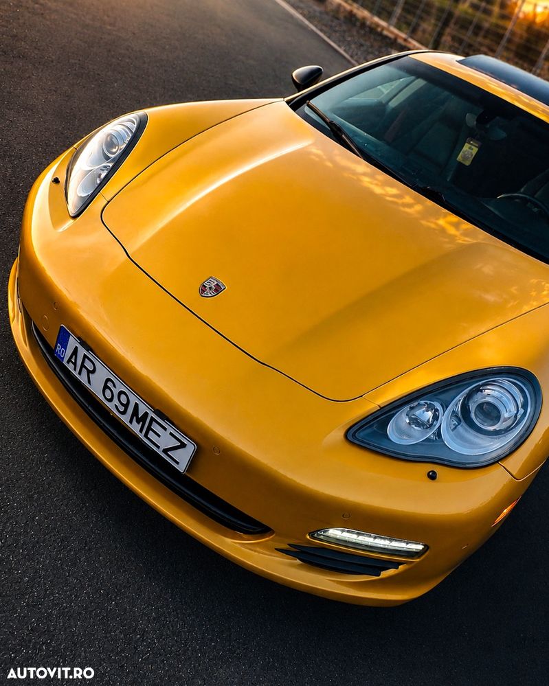 Porsche Panamera - 6