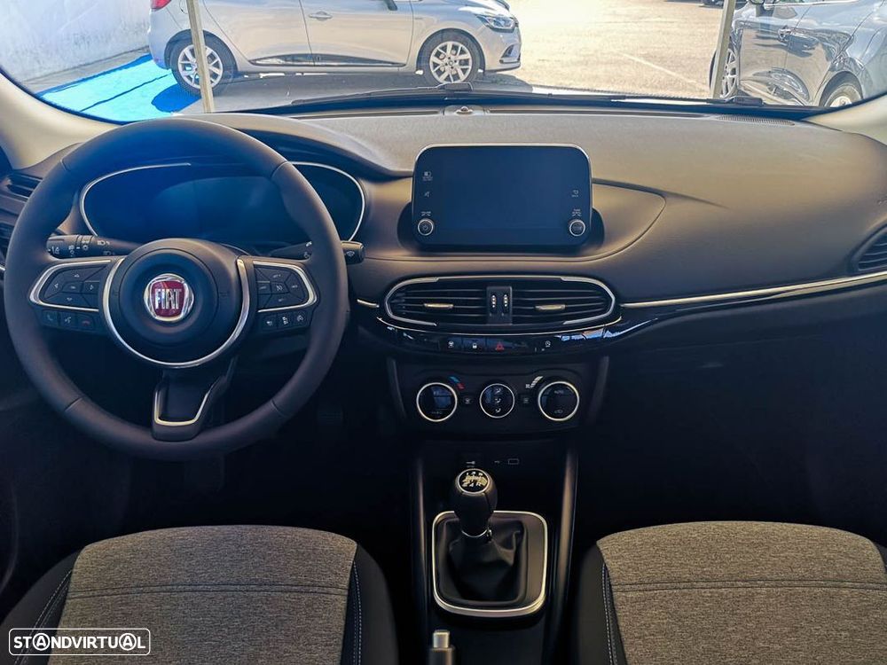 Fiat Tipo 1.3 MultiJet - 12